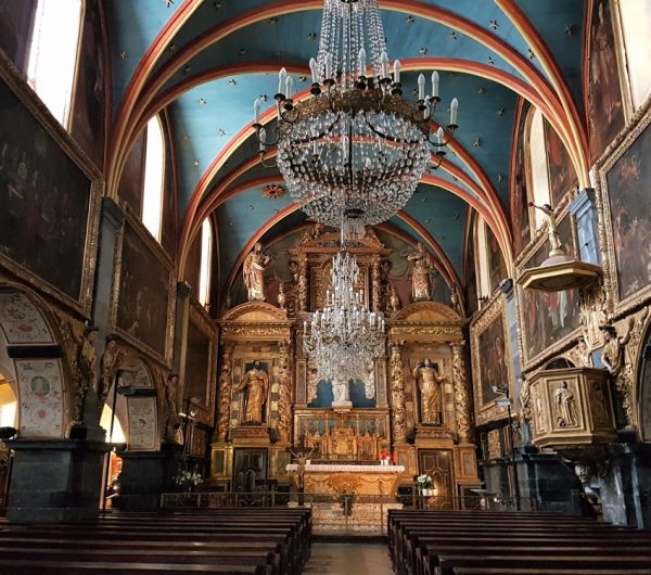 Inside-the-Chapelle-Notre-Dame-de-Betharram